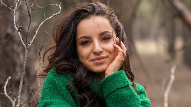 files/retrato-mujer-hermosa-fores_23-2148523893.avif
